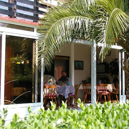 In With Balcony, Air Conditioning, Wi-fi Гостевой дом Водице