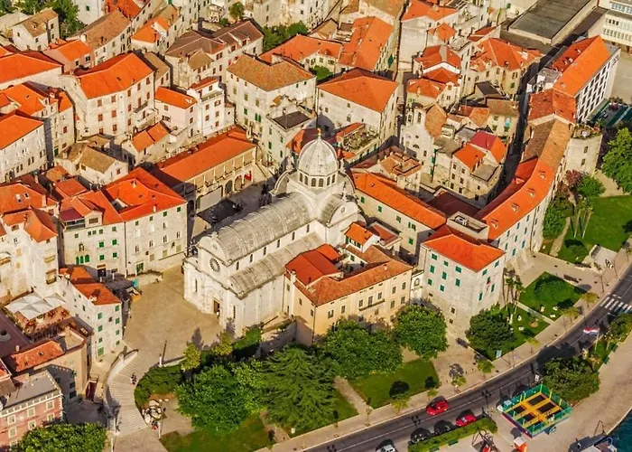 In With Balcony, Air Conditioning, Wi-fi Gostinjska kuća